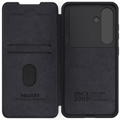 Кожаный чехол книжка черного цвета от Nillkin для Samsung Galaxy S25, серия Qin Pro Leather с сдвижной защитной шторкой для камеры