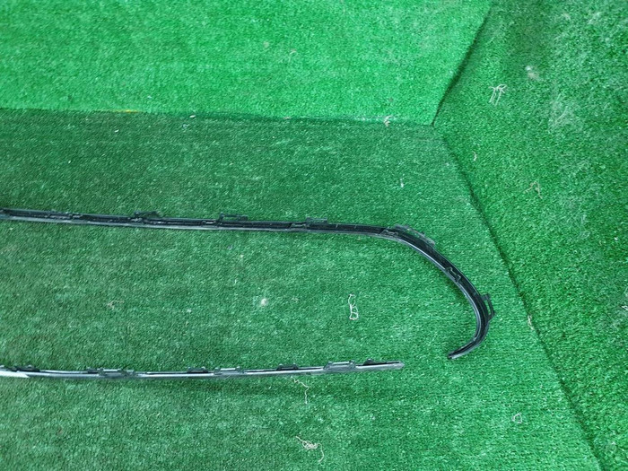 Накладка решетки радиатора Mercedes E w213 (20-23)