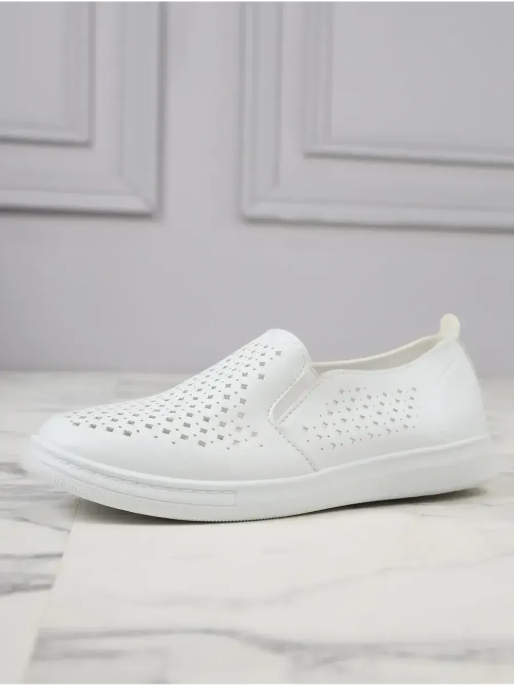 Мокасины летние с перфорацией