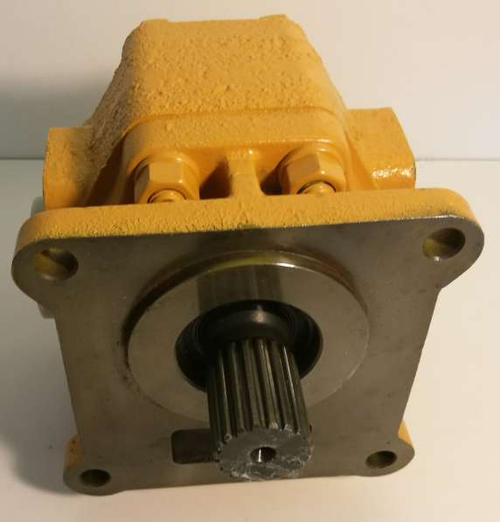 Насос komatsu D155/150