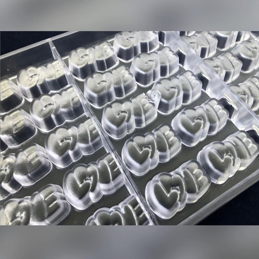 Поликарбонатная форма для шоколада №711