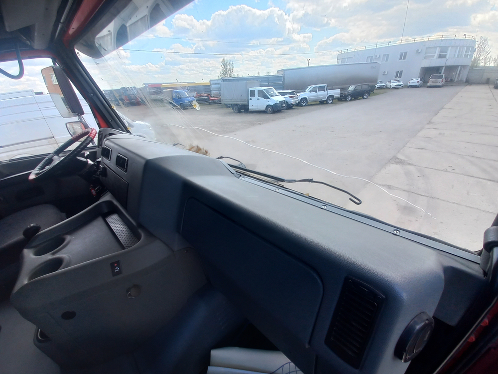 МАЗ 5440 4x2 Седельный тягач 544028-570-031 (Дизельный, 11,6 л, 423 л.с., МТ)