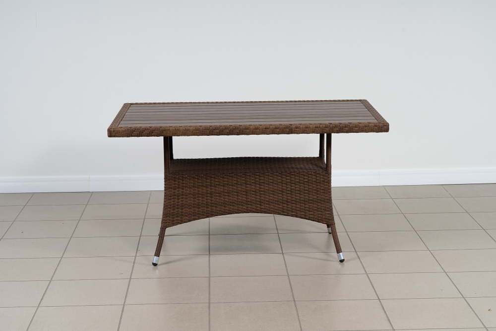 Стол прямоугольный, столешница ДПК, коллекция Крит