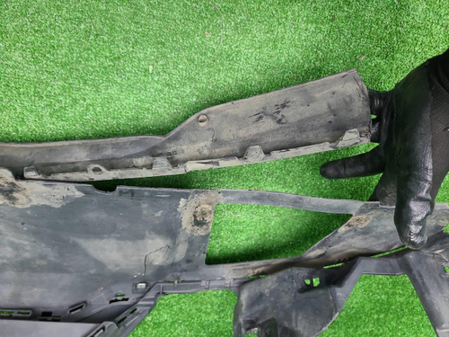 Юбка переднего бампера VW Touareg 2 NF (2014-2018)