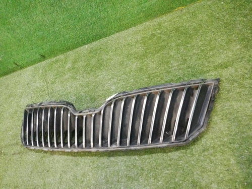 Решетка радиатора Skoda Superb 2 (2013-2015)