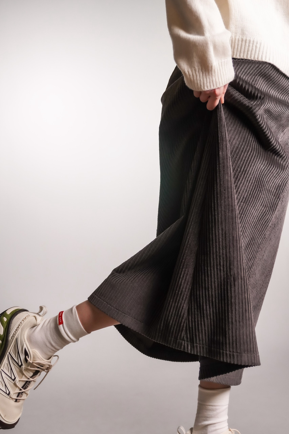 Юбка-трапеция из вельвета, графит