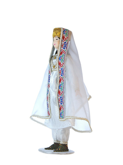 Кукла коллекционная девушка в свадебном наряде. Таджикистан