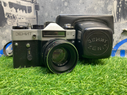 Фотоаппарат Зенит ЕТ + гелиос 44-2  Покупка/Продажа