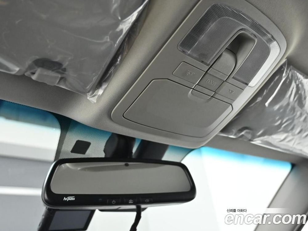 KG Mobility (Ssangyong) Beautiful Korando Дизель 1.6 2WD 딜라이트 Plus (08.2019)