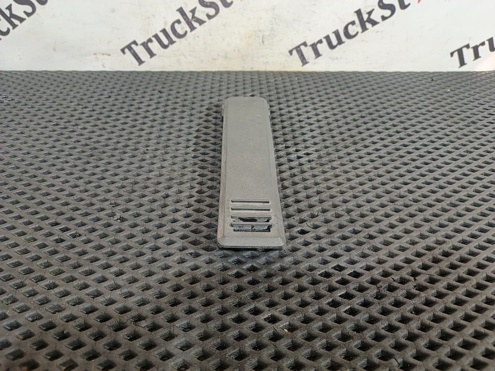 Комплект креплений крыла