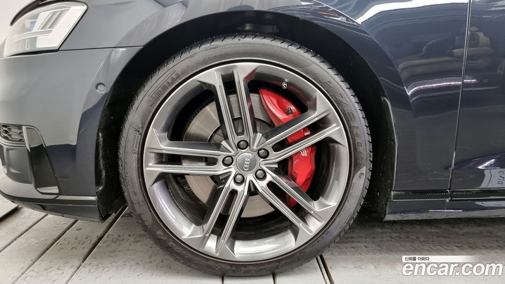 Audi S8 (D5) 4.0 TFSI Quattro LWB (11.2020)
