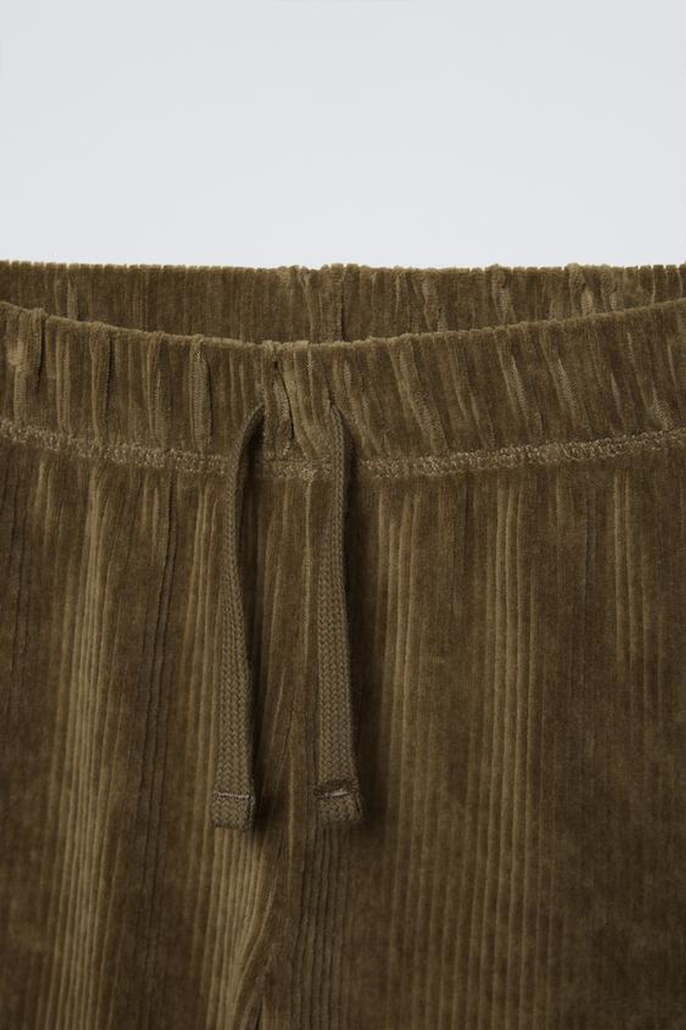 ZARA БРЮКИ ИЗ ВЕЛЬВЕТА С ШИРОКИМИ ШТАНИНАМИ, ХАКИ