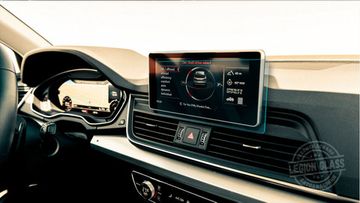 Защитное стекло AUDI Q5 2017-2019 Монитор 8,3"