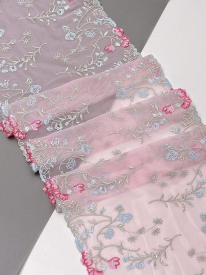 Вышивка на сетке нежно-розовая с мультиколор эластичная ширина 22,5 см