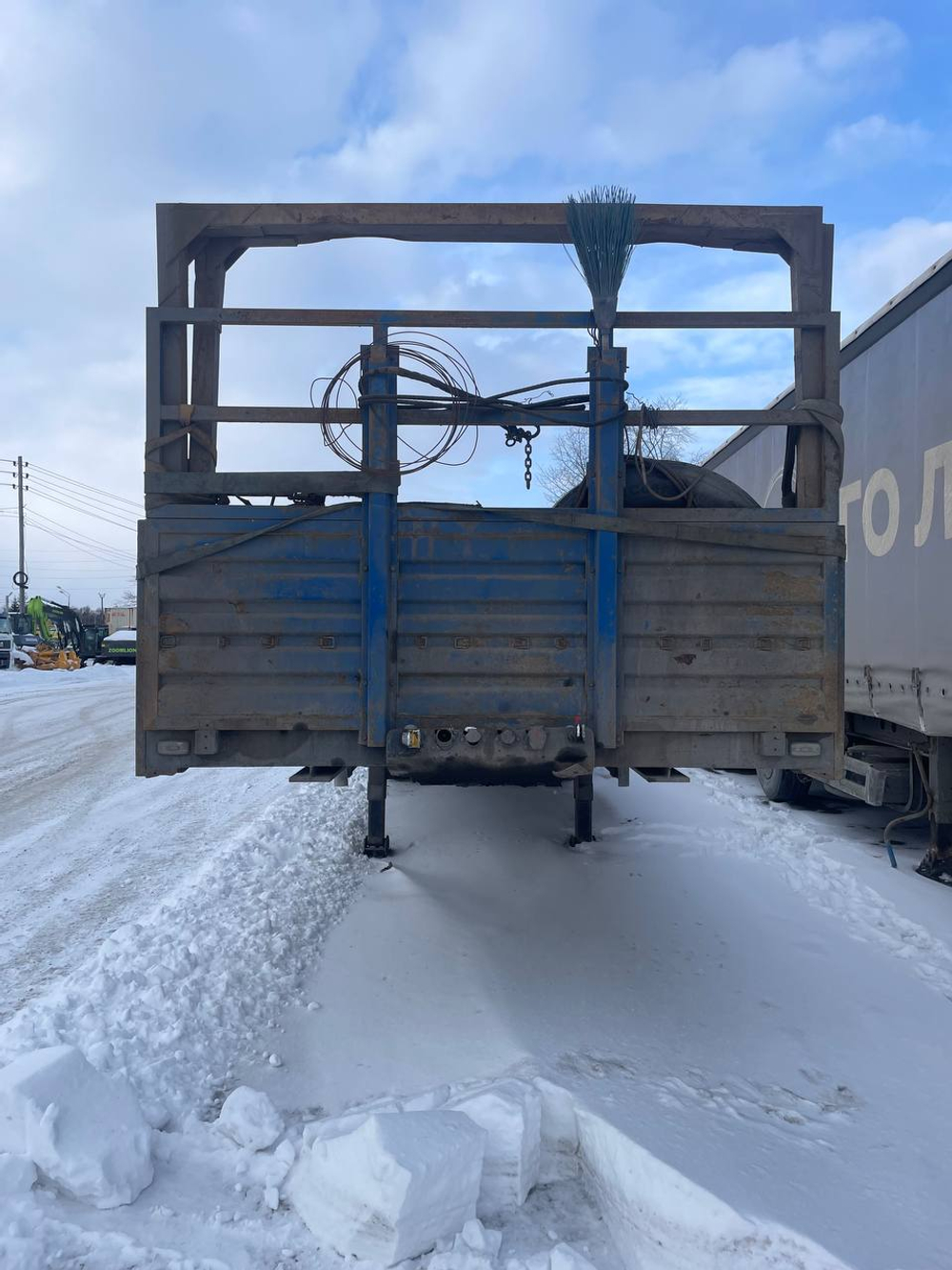 Туймазинский завод автобетоновозов 5885* Полуприцеп бортовой 588513