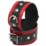 Поножи из красной лакированной кожи (Цвет: черный с красным)