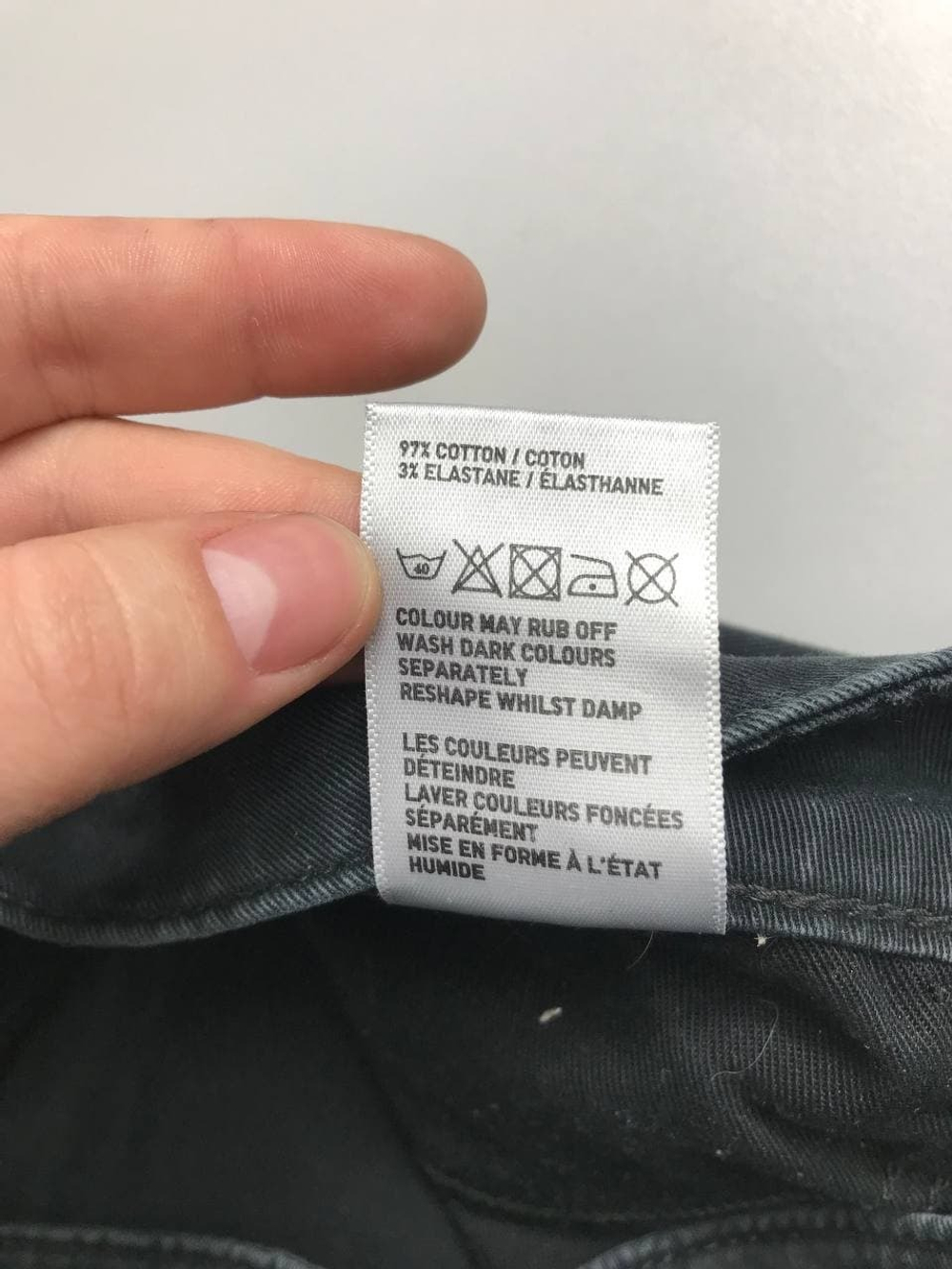 Джинсы Uniqlo темные 42 размер