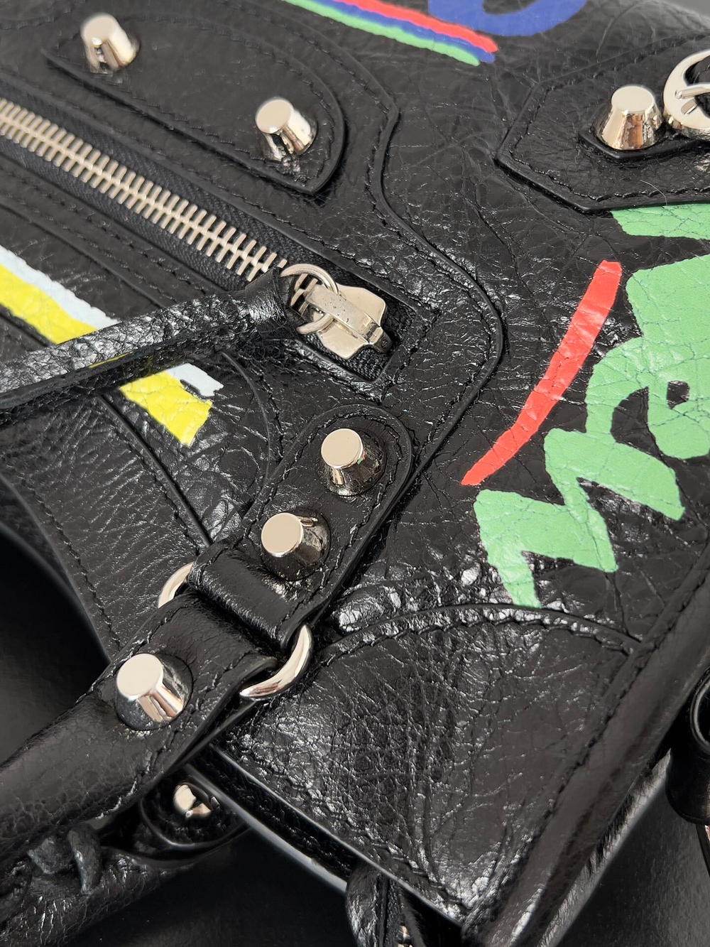 Balenciaga Classic  Mini City Bag 23 cm