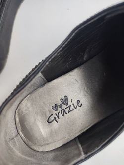 Ботинки Grazie стильные 41 размер