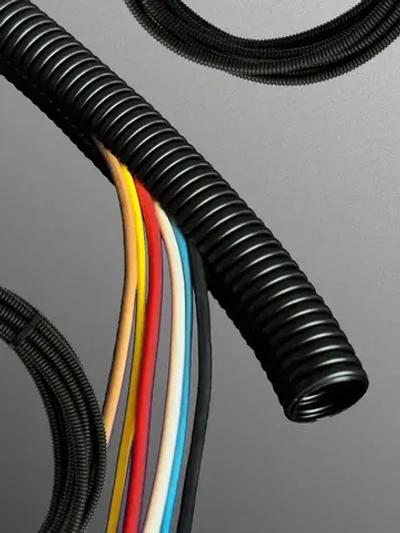 Гофра для укладки проводов разрезная, внутренний диаметр 10 мм, длина 10 метров. Без протяжки. Гофра Сэппра