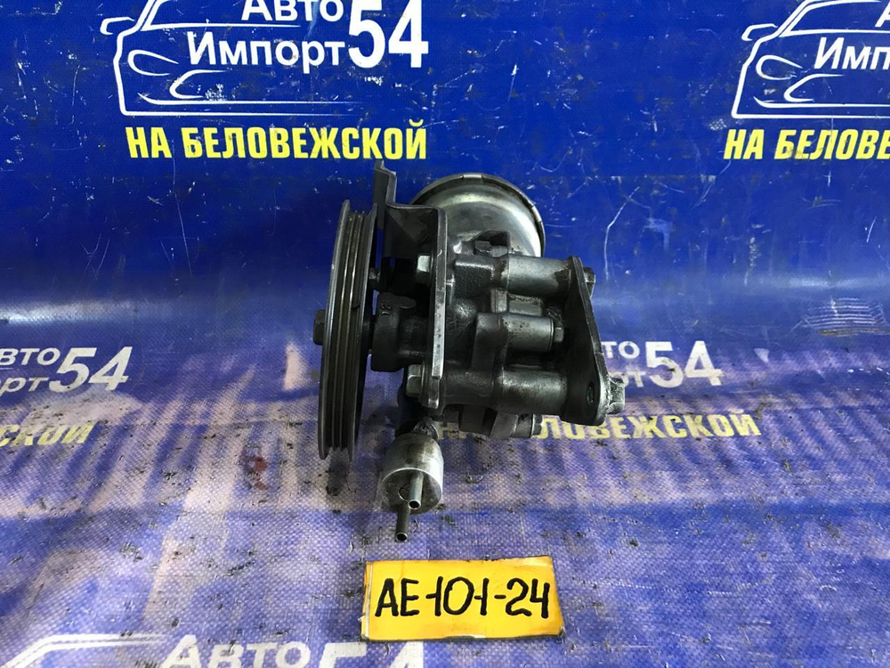 Насос ГУР TOYOTA MARINO 1992