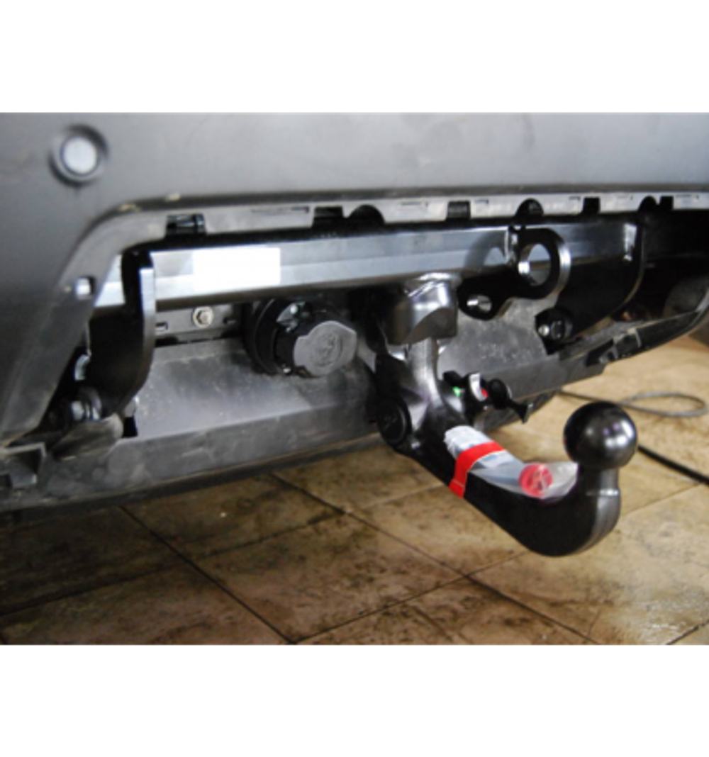 Фаркоп Westfalia 323121600001 Land Rover Range Rover Sport 2013-(паспорт и сертификат в комплекте)(без электрики)