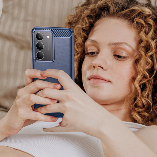 Чехол синего цвета с дизайном под карбон на Realme C75 4G, серия Carbon от Caseport