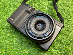 Ricoh GXR + GR A12 50mm F2.5