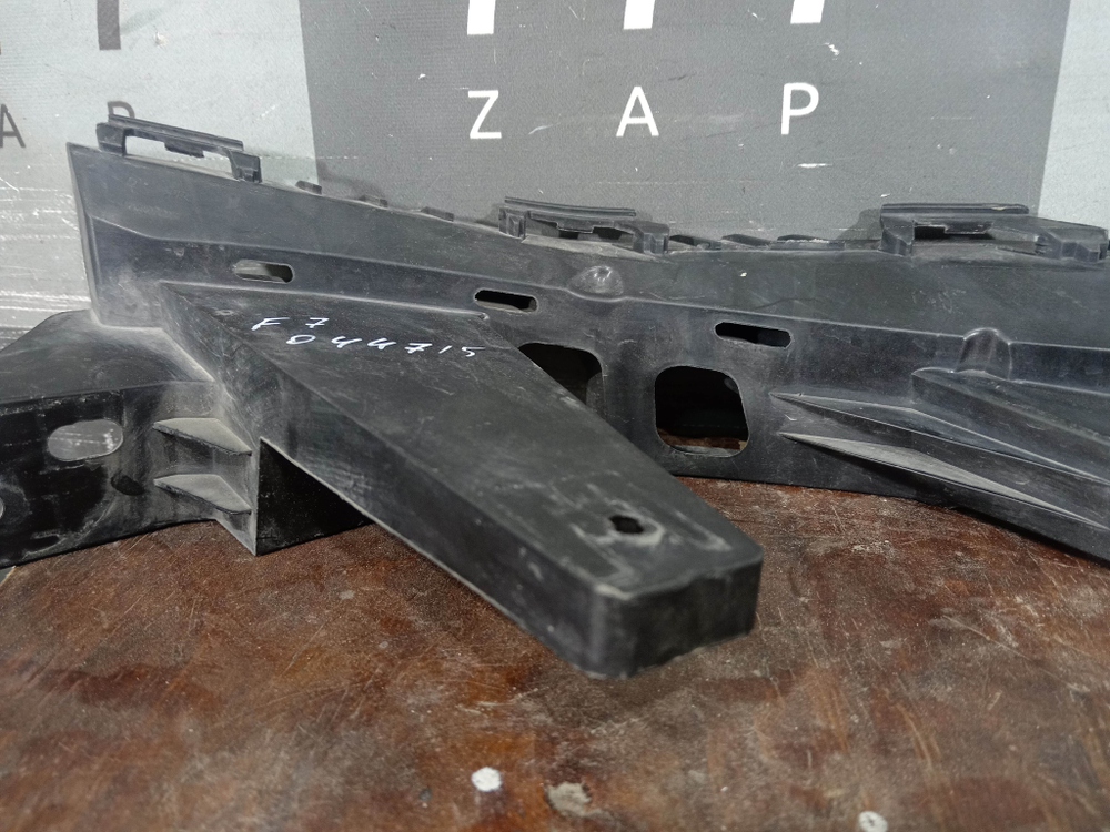 Кронштейн правой фары Haval F7 1, F7x 1 19-24 Б/У Оригинал 4121306XKQ00A