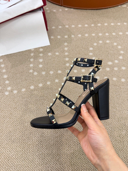 Valentino Rockstud Sandal 9 cm