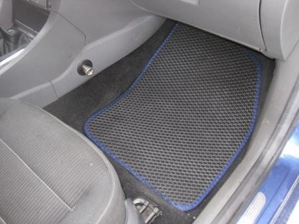 Автоковрики для Ford Focus 2 (2004-2011)