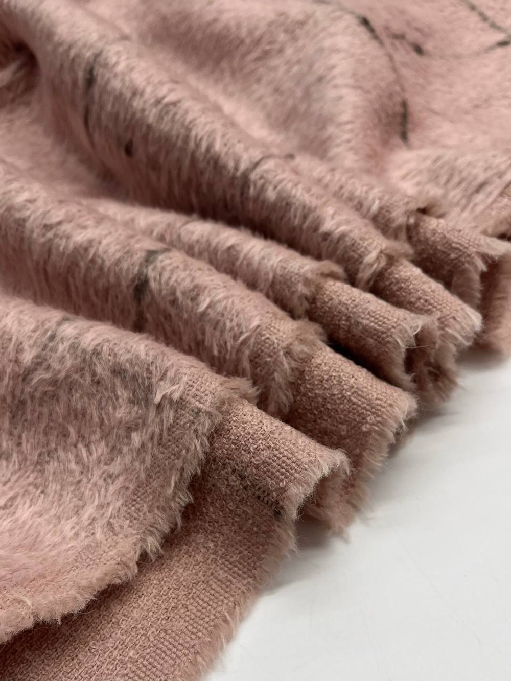 Шерсть с альпакой пальтовая розовая в коричневую клетку