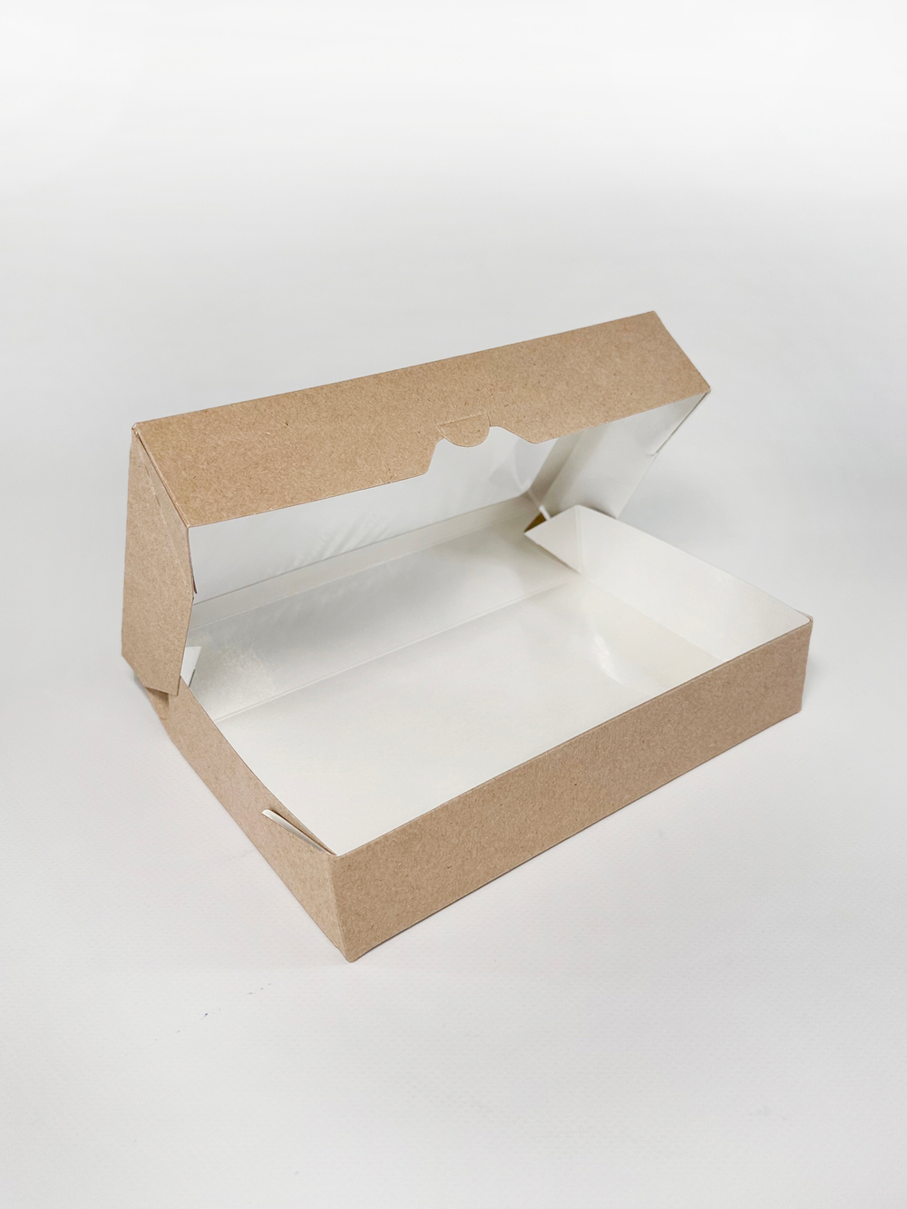 Коробка 20 х 12 х 4 см с окошком и ламинацией