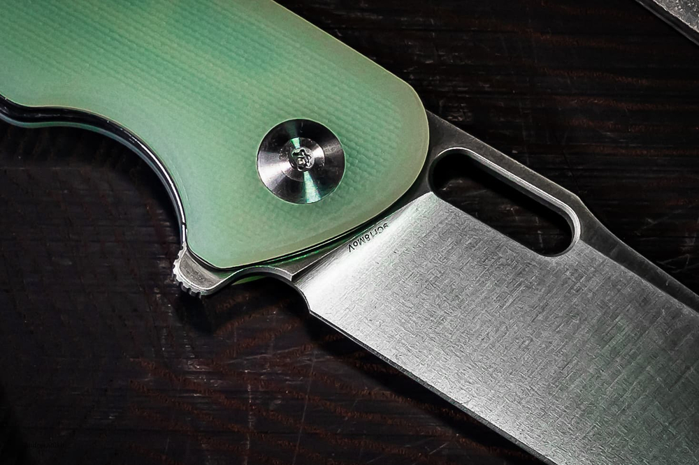 Нож SENCUT Vesperon сталь 9Cr18MoV рукоять Natural G10