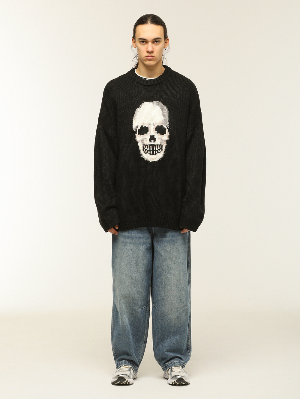 Свитер Knowing Skull