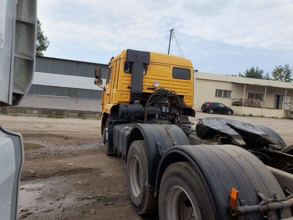 КамАЗ 65116 6x4 Седельный тягач 65116-019 (Дизельный, 10,9 л, 245 л.с., МТ)
