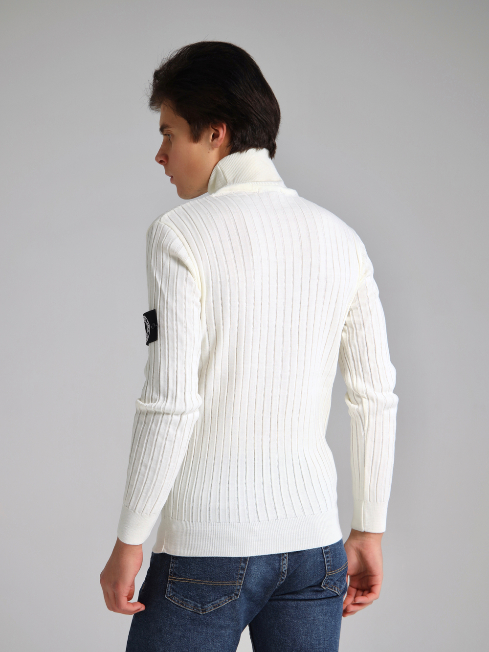 Водолазка с патчем Город Горький белая