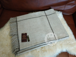 Плед из 100% шерсти мериноса 150x200 см. MONGOLTEXTILE (Монголия) - светло-серый