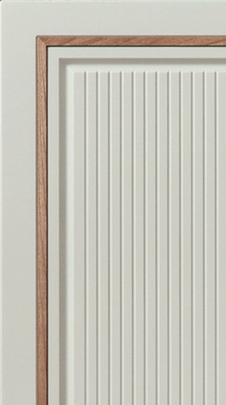 Фасад МДФ в плёнке ПВХ с вставкой из массива рис. 311