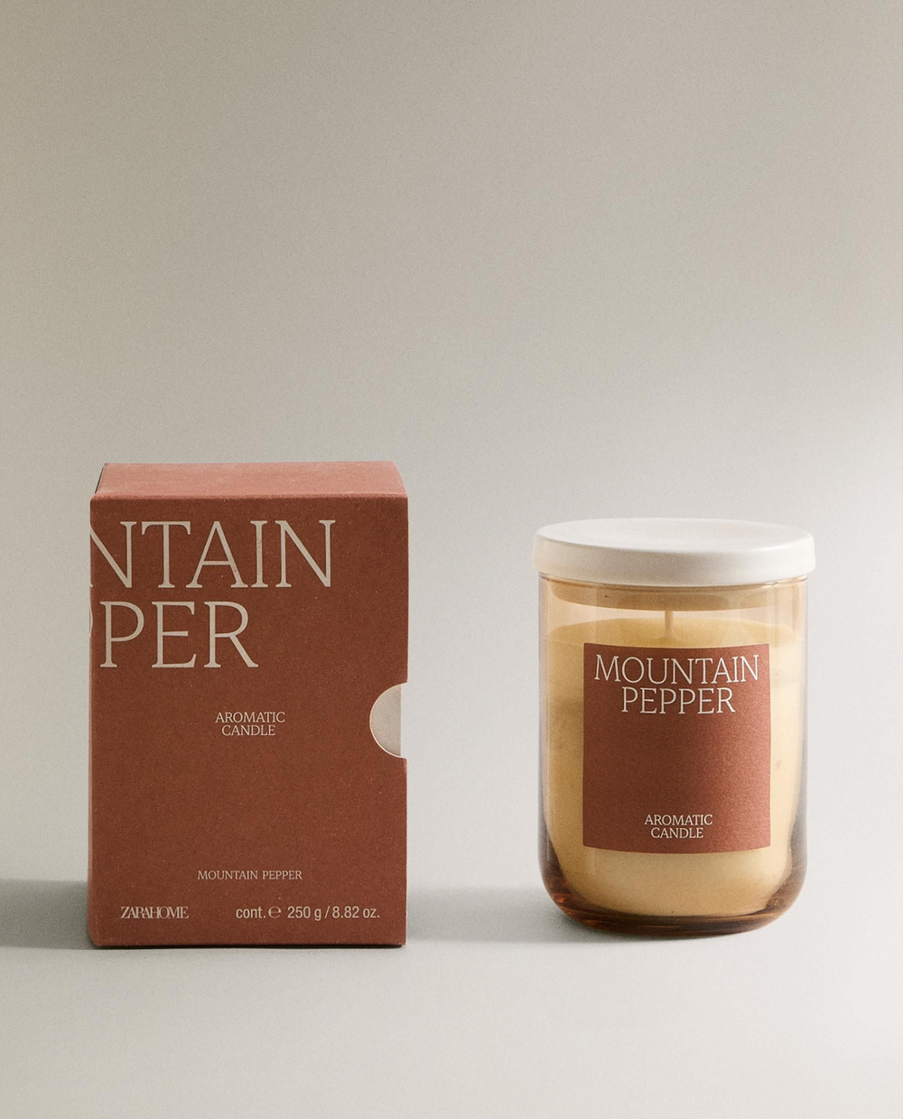 Zara Home - Горная пеппер ароматическая свеча, 250 г