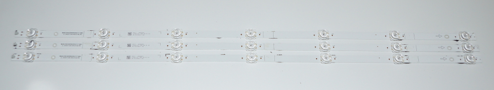JL.D42571330-003JS-M_V02 комплект подсветки DEXP (3 шт.)