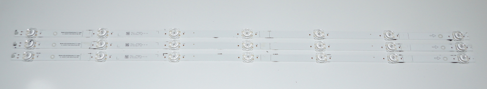 JL.D42571330-003JS-M_V02 комплект подсветки DEXP (3 шт.)