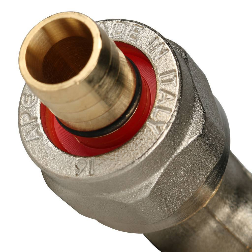 Угольник  90° 16х16