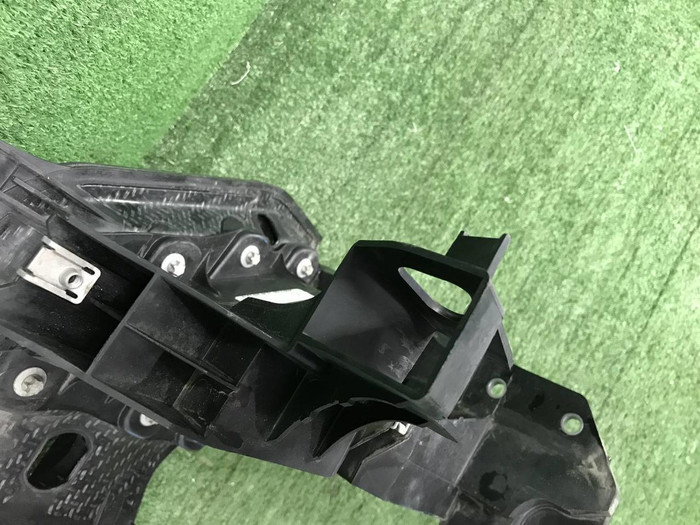 Телевизор Mercedes GLS x167 (2019-н.в.)