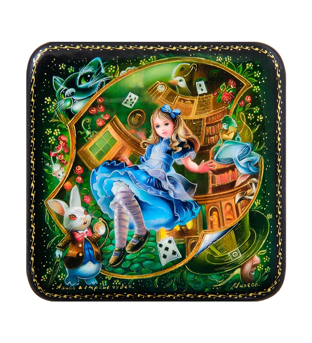 ШК-19/50 Шкатулка в технике декупаж «Алиса в стране чудес» (10х10х3,5)