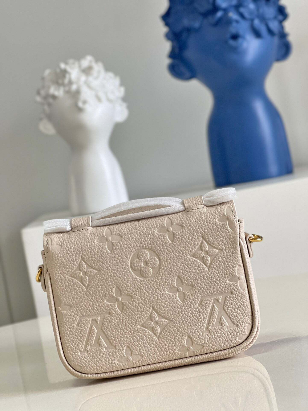 Louis Vuitton Micro Metis