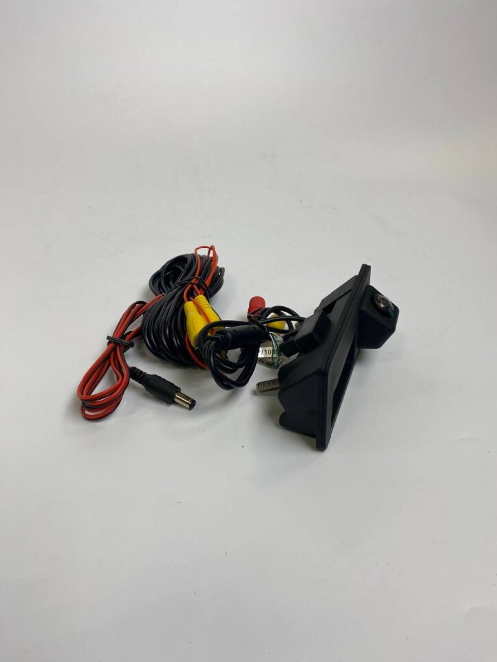 Камера заднего вида в ручку багажника для AUDI 2008-2015 - Radiola RDL-LS8002 AHD 720P / 1080P