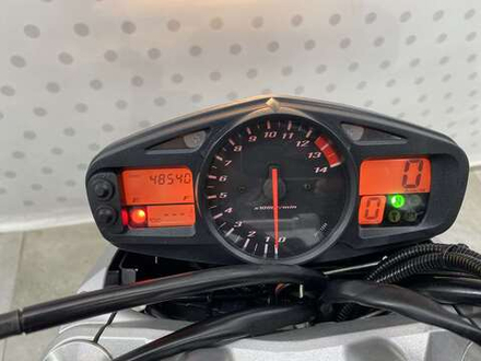 Suzuki GSR400 2006