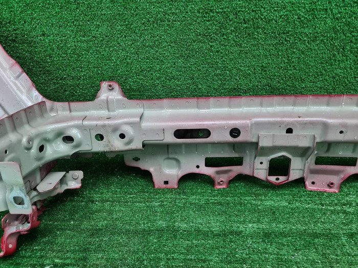 Телевизор Jaguar E-PACE (2017-н.в.)