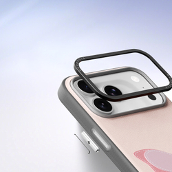 Чехол светло-розового цвета (Butterfly Edition) для смартфона iPhone 17 Pro, серия Luvy Series (со съемным ремешком) от Dux Ducis